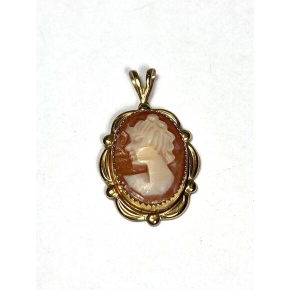 Vintage Shell Cameo 1/20 14K GF Gold-Filled Shell Pendant TK Tru-Kay - Picture 1 of 8